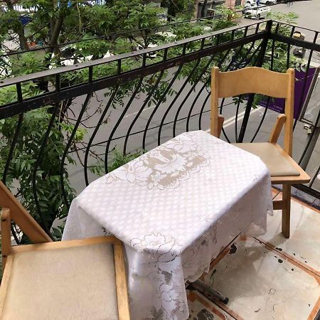 Квартира В Самом Центре Еревана Yerevan Exterior foto