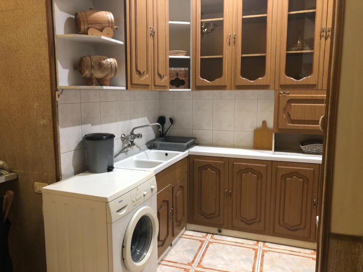 Квартира В Самом Центре Еревана Yerevan Exterior foto